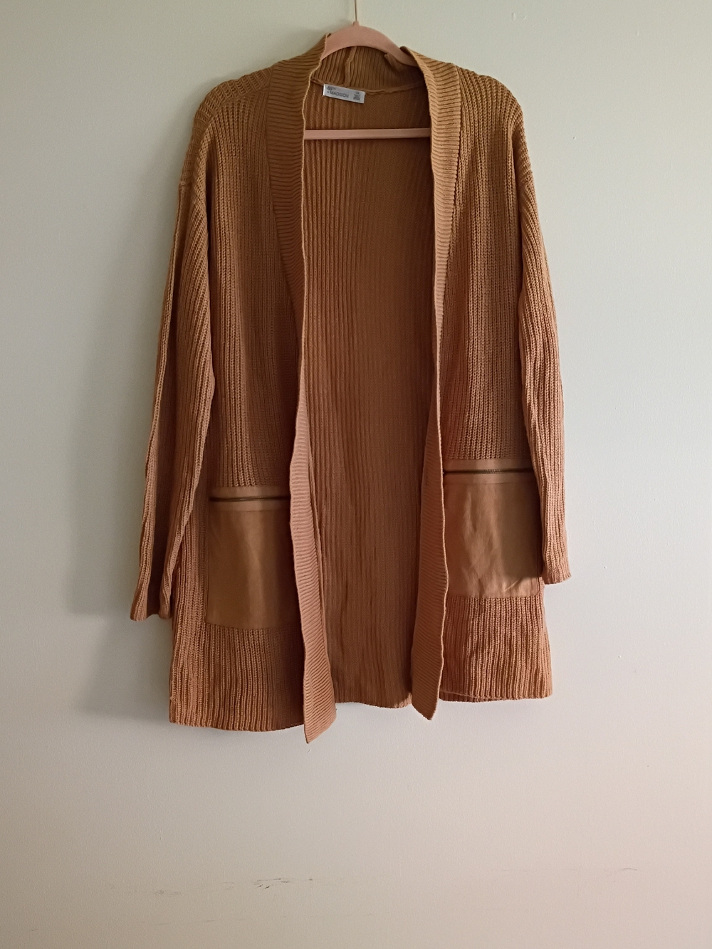 89th + Madison Camel Tan Chunky Ribbed Knit Cardigan Faux Suede Pockets Size L